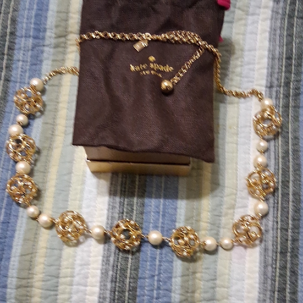 Kate Spade Gold and Cream Floral Necklace